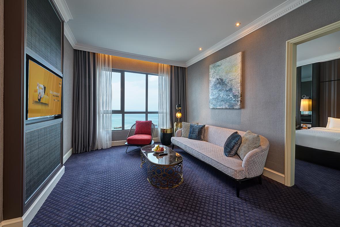 Hatten Place Melaka Buitenkant foto Suite