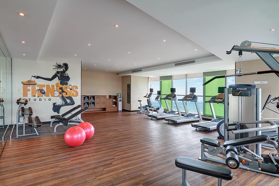 Hatten Place Melaka Buitenkant foto Fitness Studio