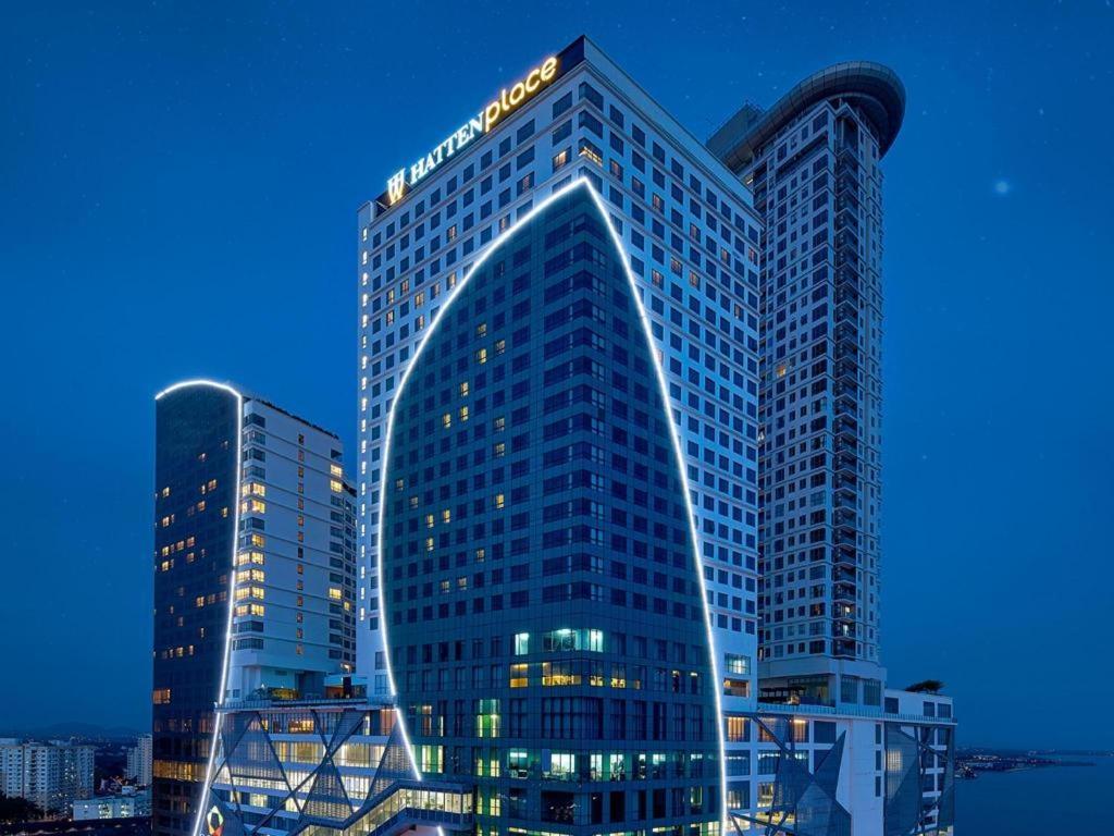 Hatten Place Melaka Buitenkant foto Hilton Pattaya